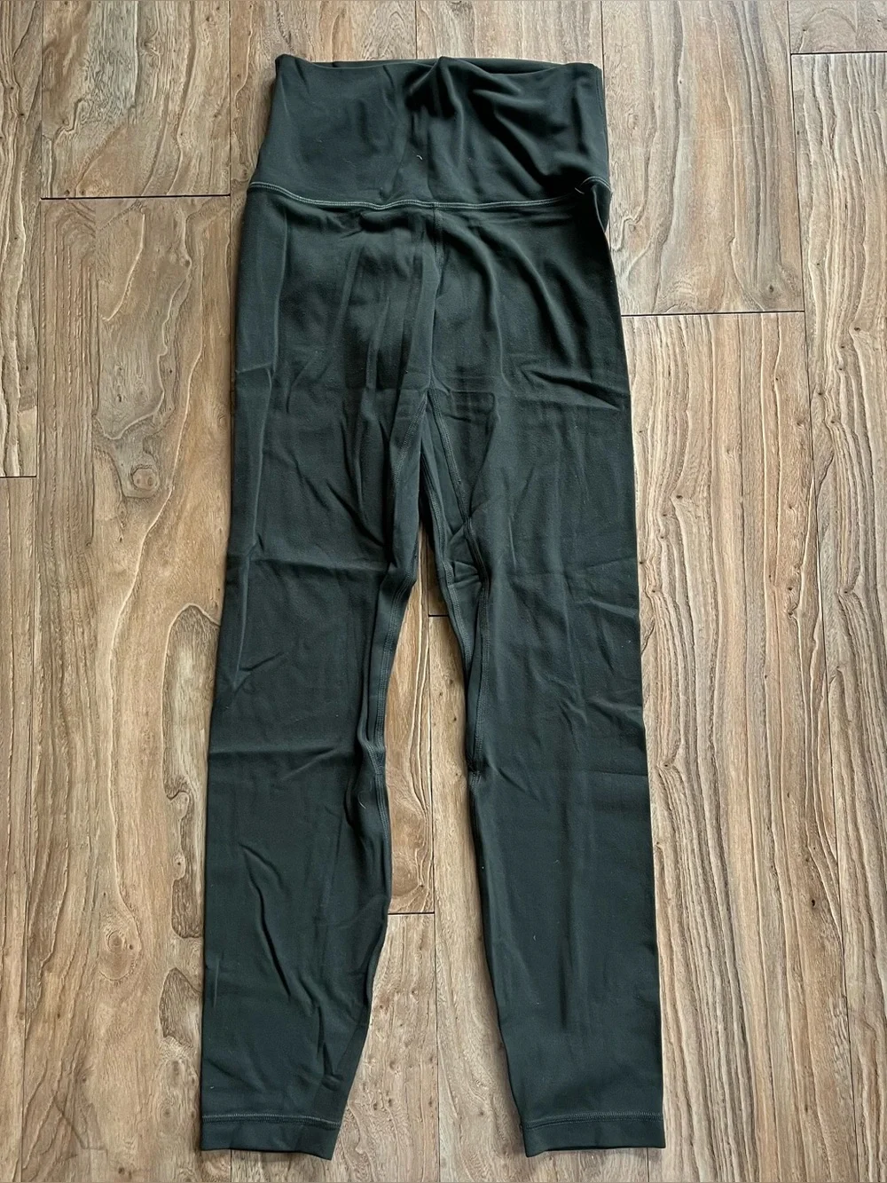 Lululemon Align leggings - Picture 4 of 5